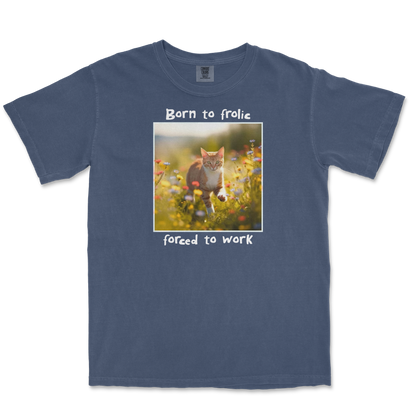 Comfort Colors T-Shirt Born to Frolic  in Midnight