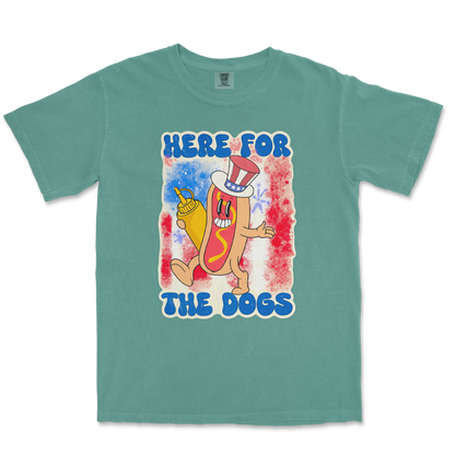 Comfort Colors T-Shirt Hot Dog in Light Green