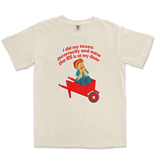Comfort Colors T-Shirt Here Comes the IRS in Ivory