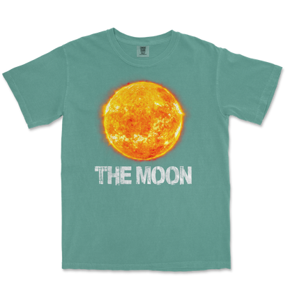 Comfort Colors T-Shirt the moon in LightGreen