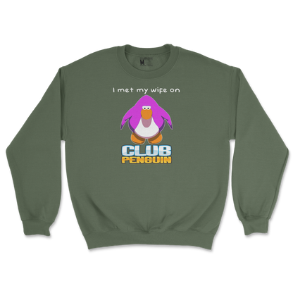 Gildan SoftStyle Crew Neck Club Penguin Wife  in Military-Green