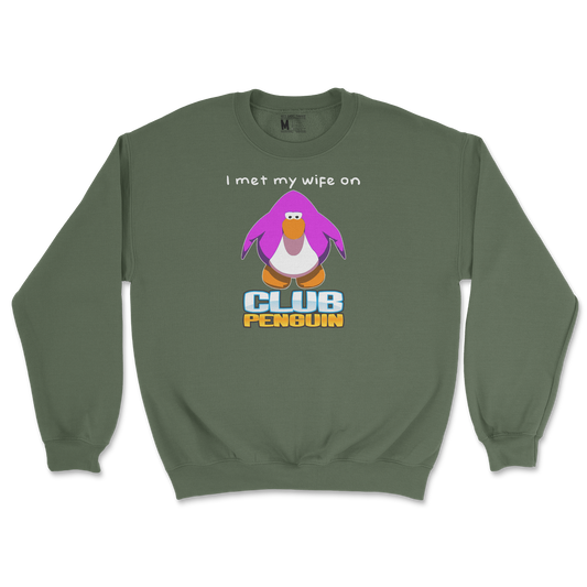 Gildan SoftStyle Crew Neck Club Penguin Wife  in Military-Green