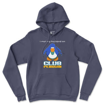 Gildan SoftStyle Hoodie Club Penguin Husband  in Navy