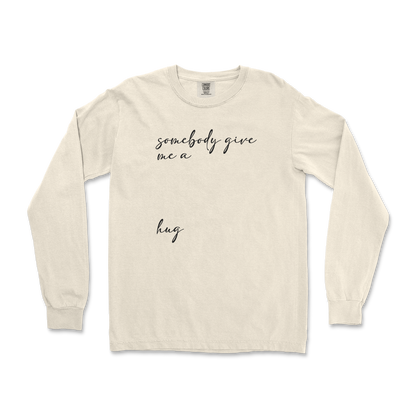 Comfort Colors Long Sleeve Hug Me in Ivory